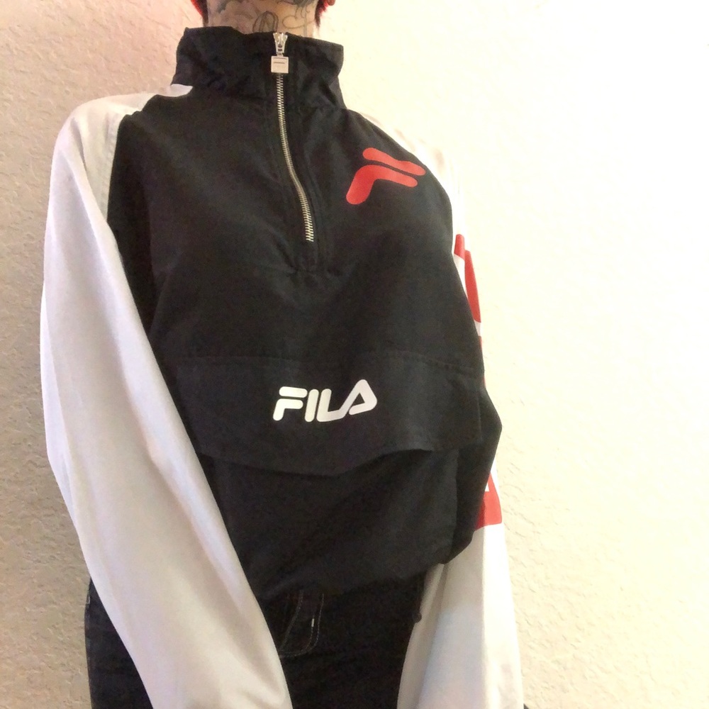 Fila wind breaker never worn